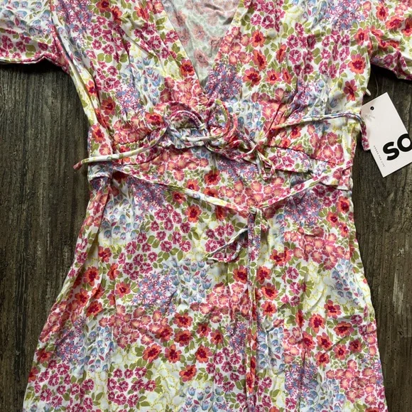 SO Fit and Flair Floral Cottagecore Dress With Slit Puff Sleeves Women’s Size S - Picture 5 of 14